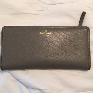 Kate Spade outlet gray wallet
